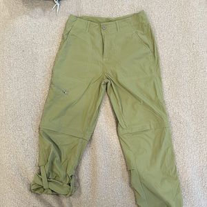 Hiking, safari, fishing, lightweight waterproof uva pants/shorts. Size 28